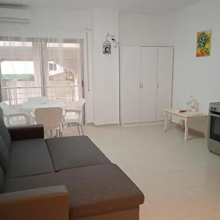 Dolce Studio * Sarandë